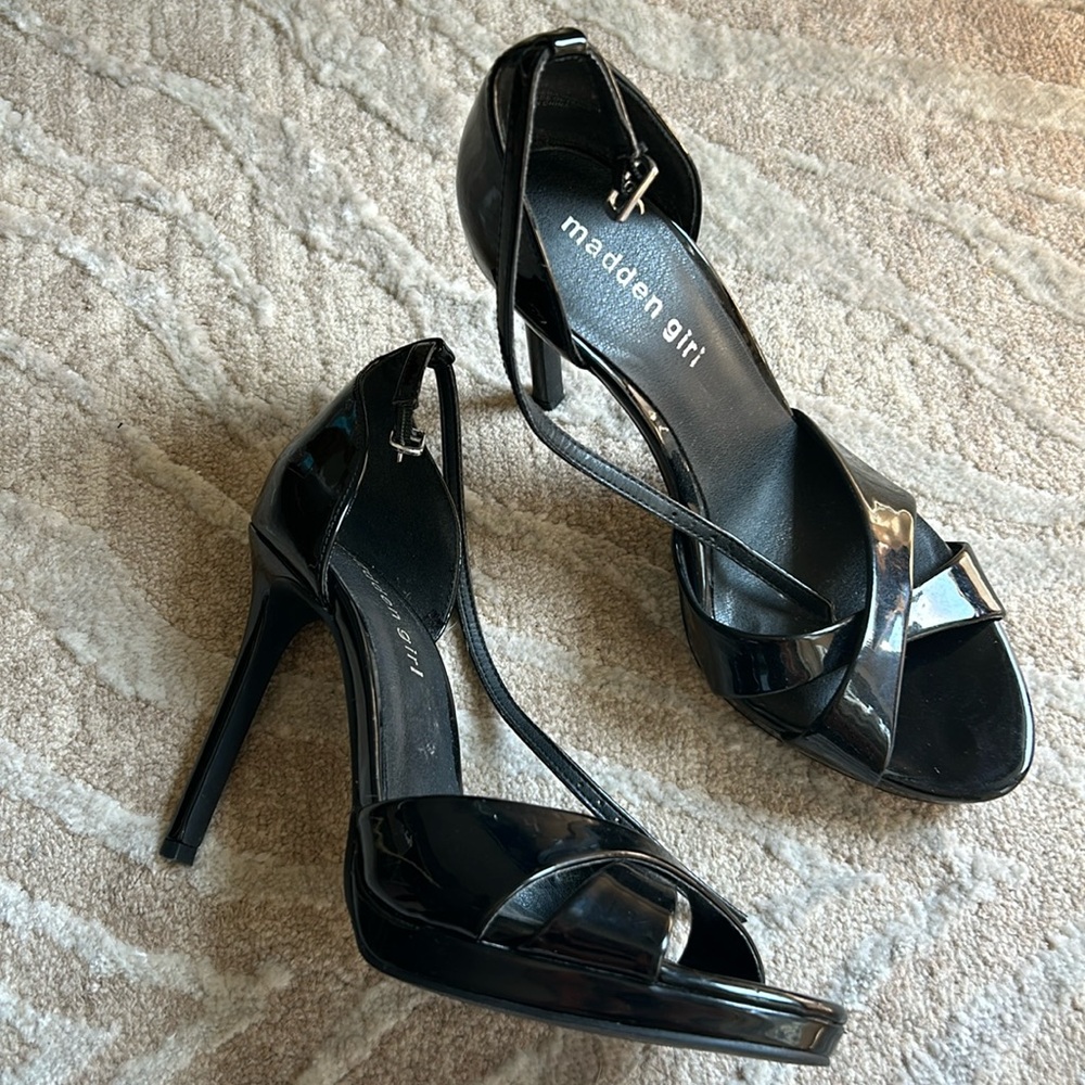 Black Sexy Peep Toe Heels